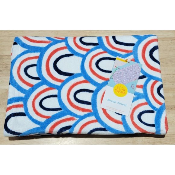 Sun Squad Other - Sun Squad Red White & Blue Scallops Beach Towel 32" x 62" Velour & Terry Cotton